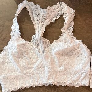 Felina Lace Bralette in Cream